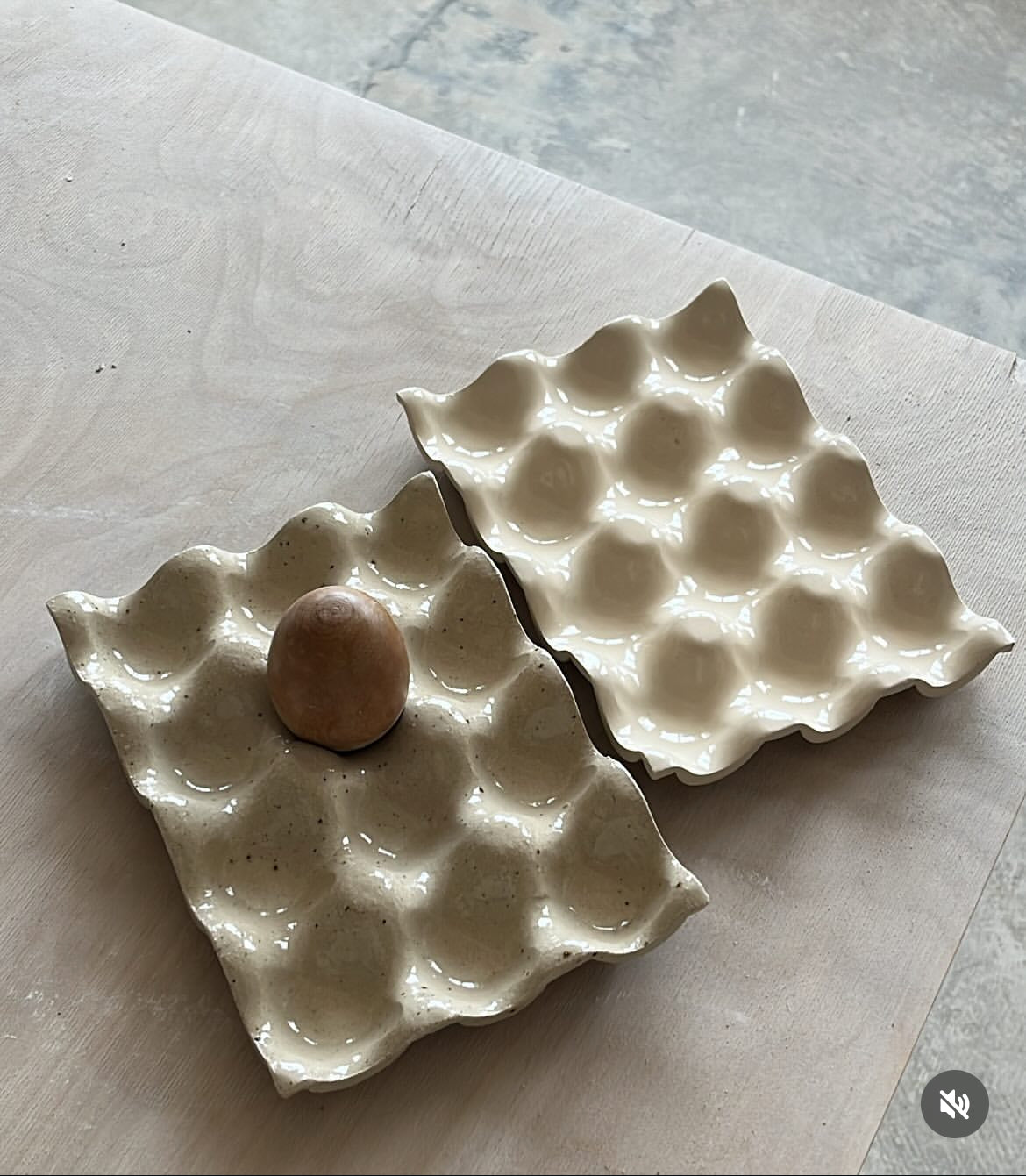 Speckled Egg tray